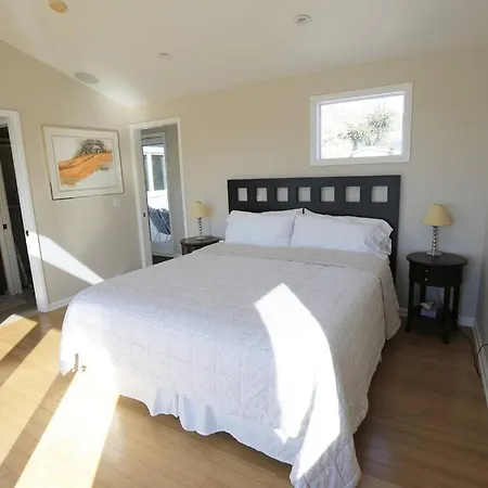 Laguna Beach Modern Home-Beach Across St/Town 1Blk